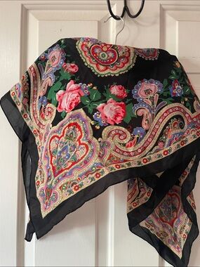 VTG SILK PAISLEY AND FLORAL SCARF